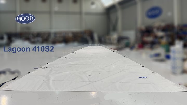 Nueva vela mayor para un Lagoon 410 S2: 5 sables forzados, Dacron 10.57 oz